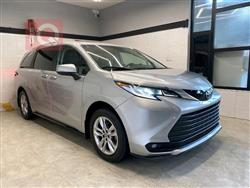 تويوتا سيينا